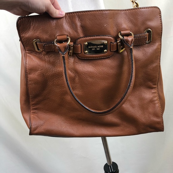 Michael Kors Handbags - Michael Kors cognac leather shoulder handbag